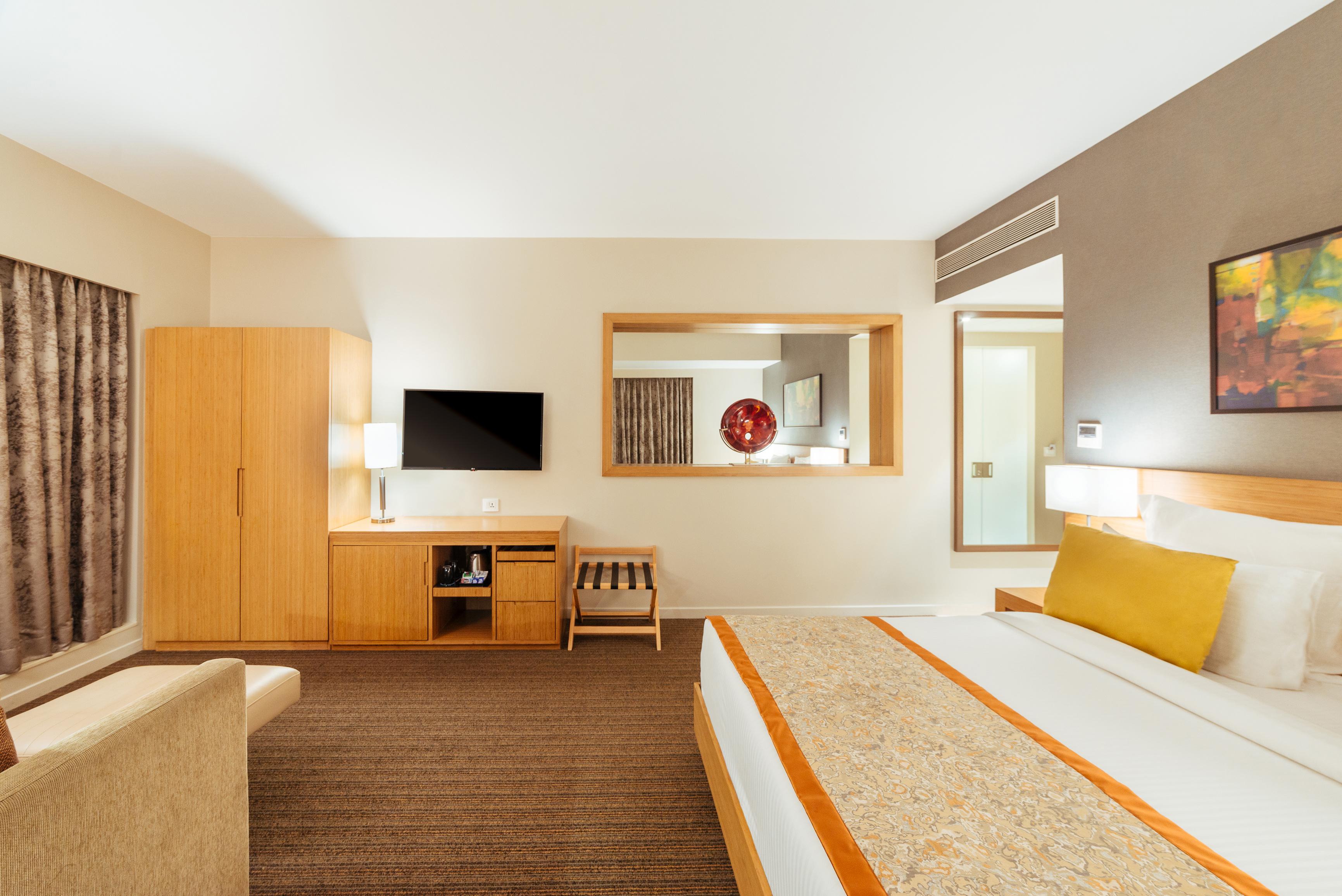 Novotel Lucknow Gomti Nagar Esterno foto