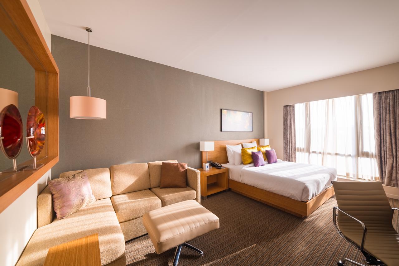 Novotel Lucknow Gomti Nagar Esterno foto