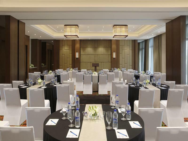 Novotel Lucknow Gomti Nagar Esterno foto